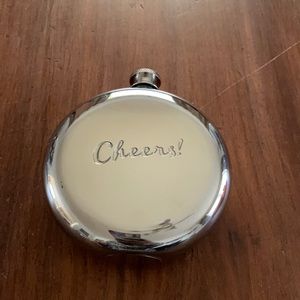 Wild Eye Designs Stainless Steel Round Flask, liquor, drink